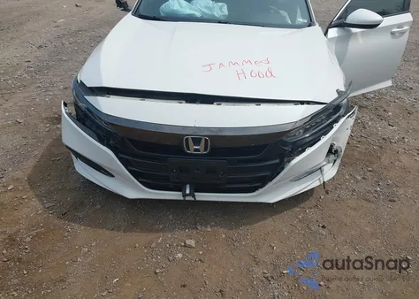 2018 Honda Accord Sport z USA, uszkodzony, nr VIN 1HGCV1F3XJA089546